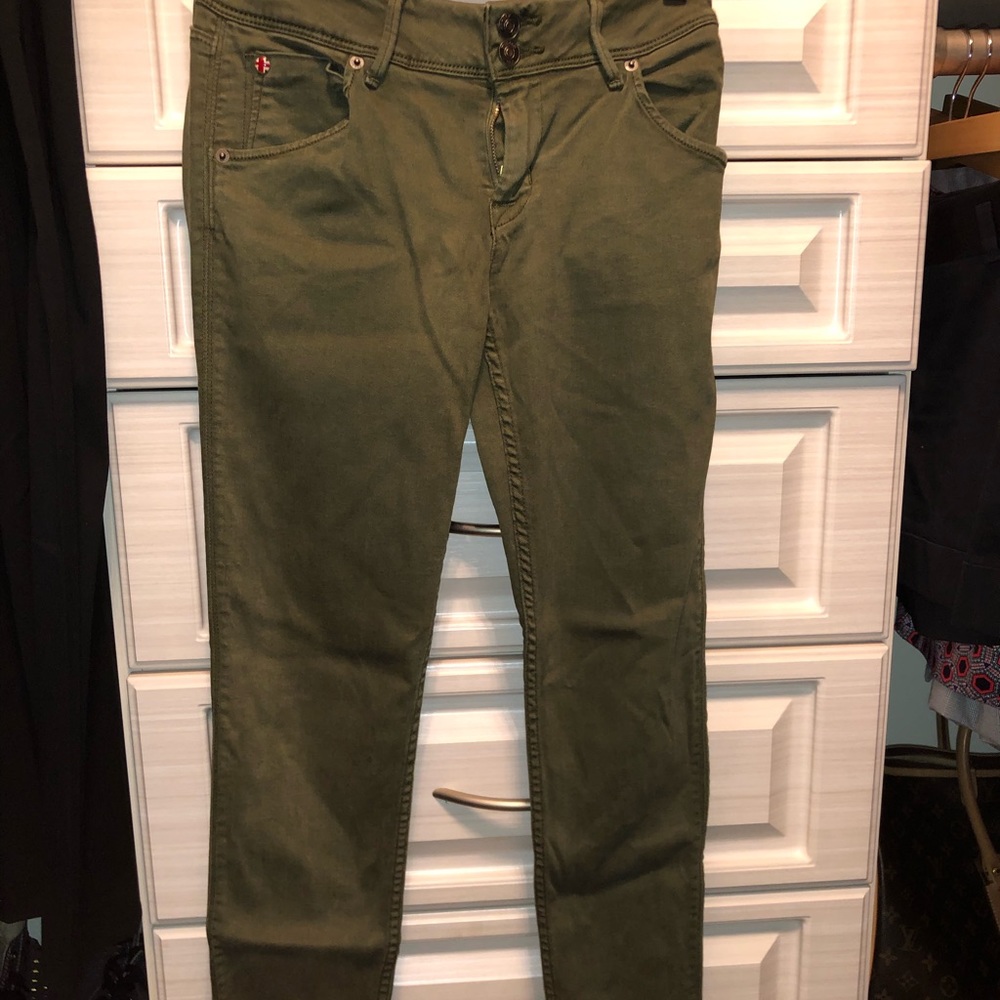 Hudson Jean Collin Midrise